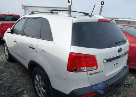 2012 Kia Sorento Lx z USA, uszkodzony, nr VIN 5XYKT4A64CG266615